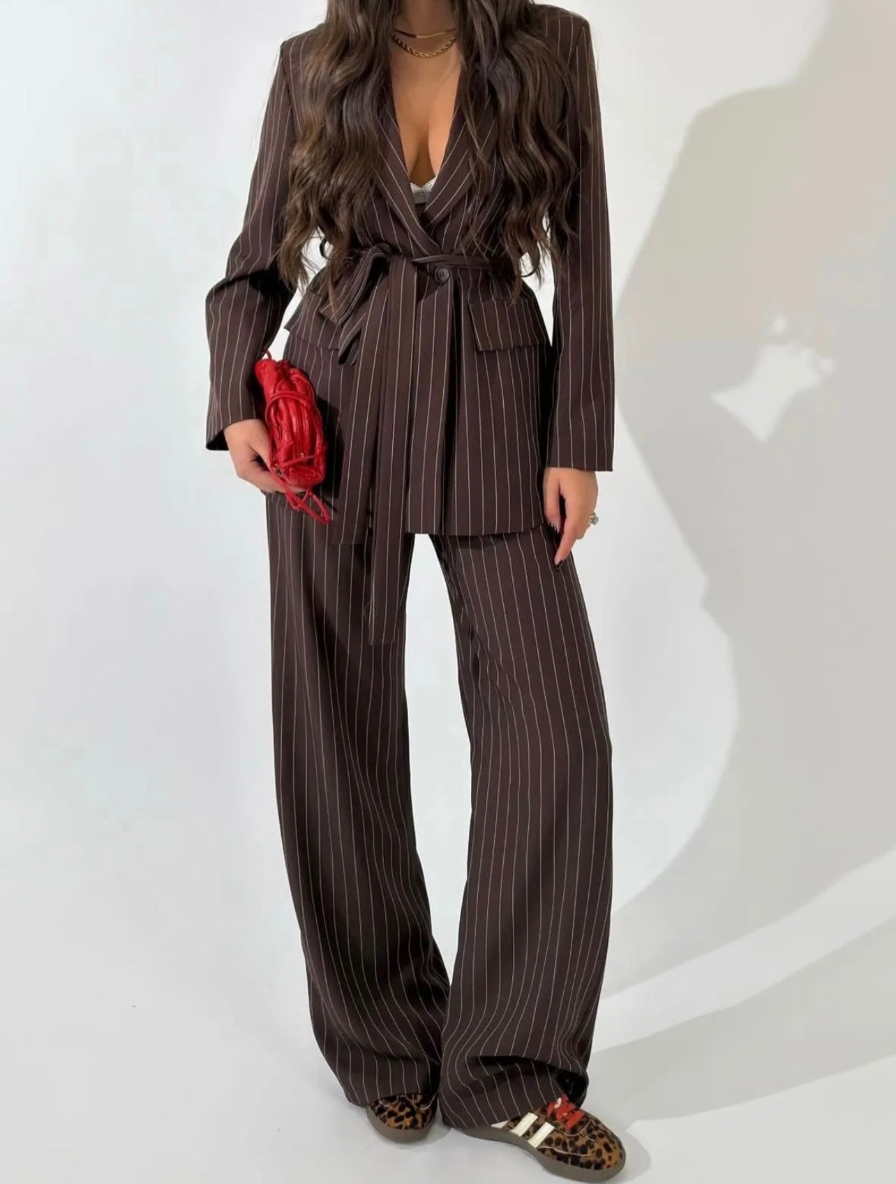 Completo gessato (digita nelle note il colore che vuoi acquistare)