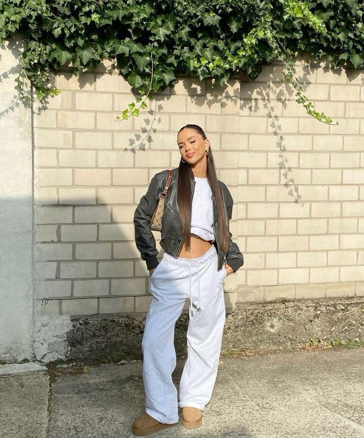 Pantalone tuta camille (digita nelle note il colore che vuoi acquistare)
