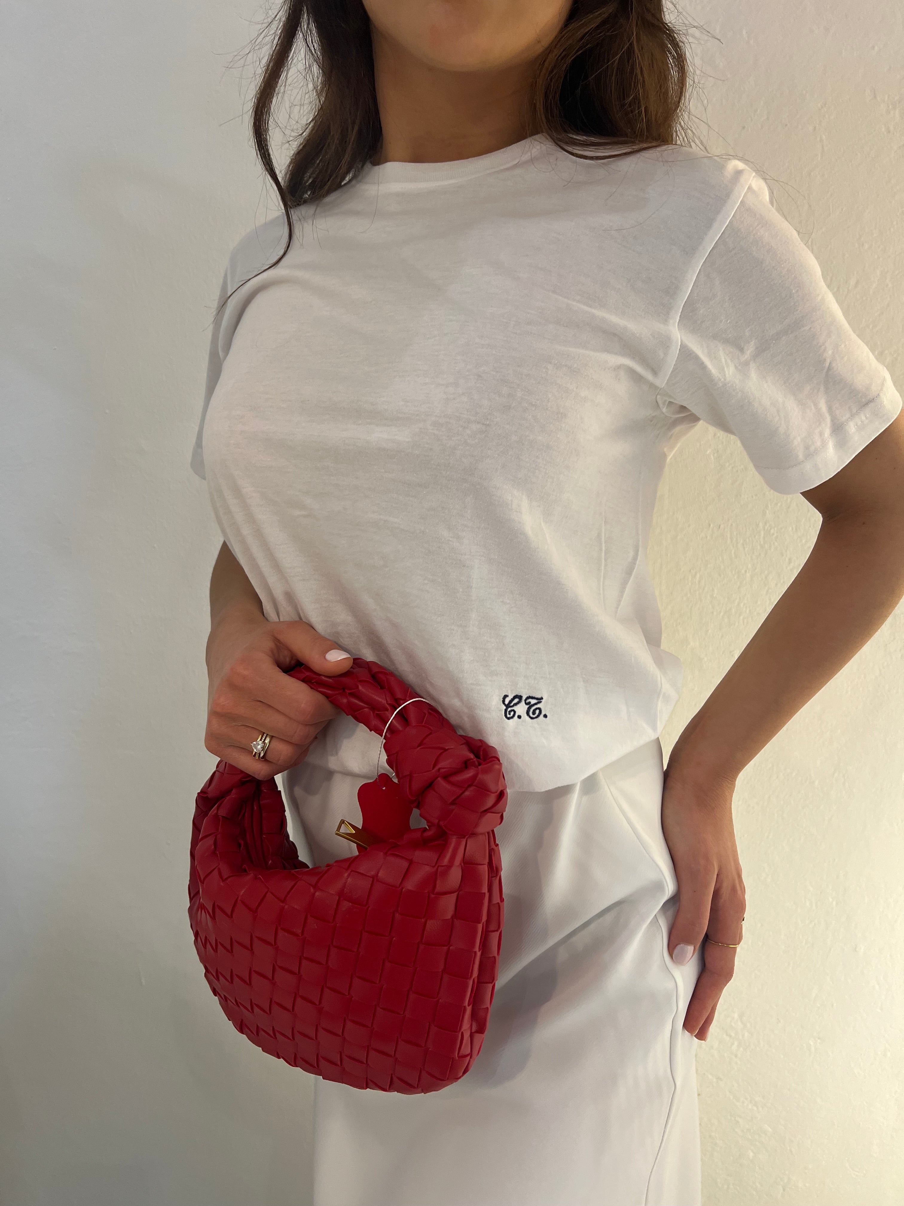 T-shirt personalizzata (digita nelle note le iniziali che vuoi ricamare)