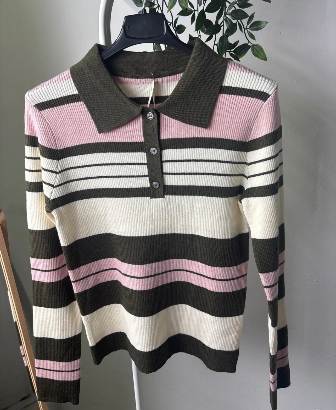 Maglia polo verde/rosa a costine