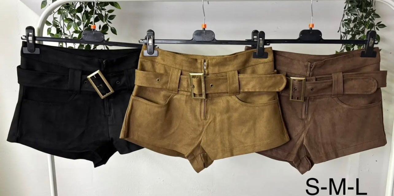 Shorts suede (digita il colore che vuoi acquistare nelle note)