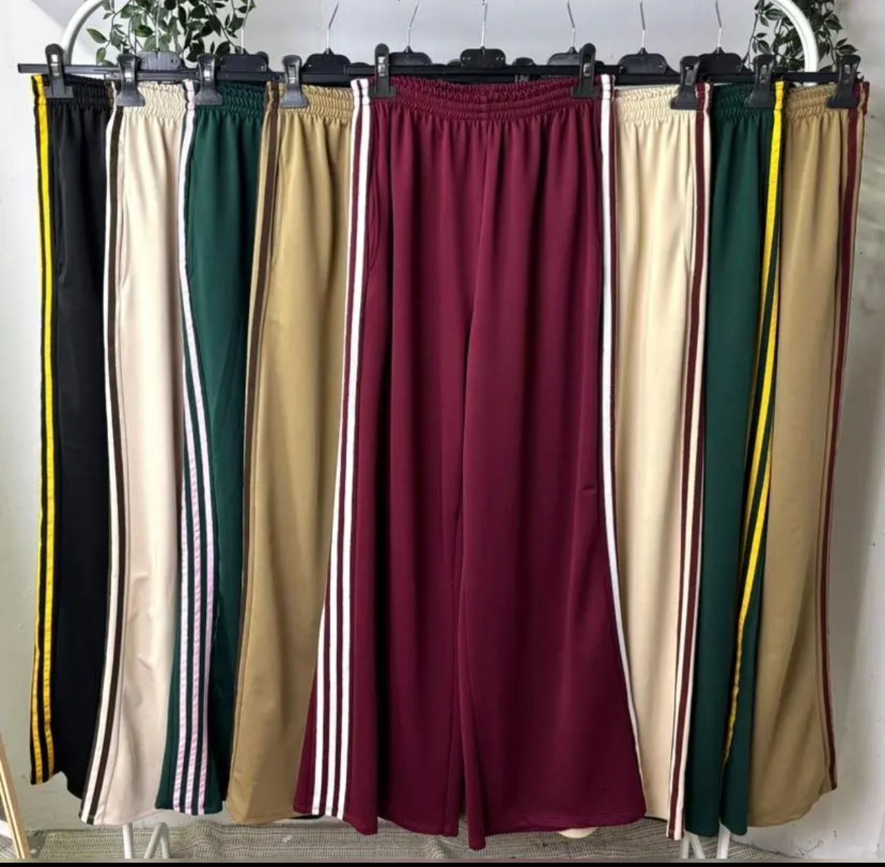 Pantalone street (digita nelle note il colore che vuoi acquistare)